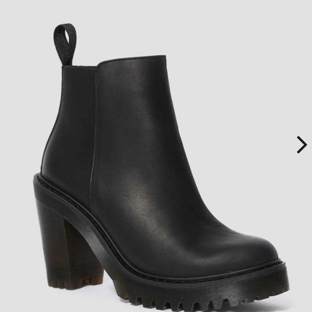 Dr. Martens Magdalena Boot